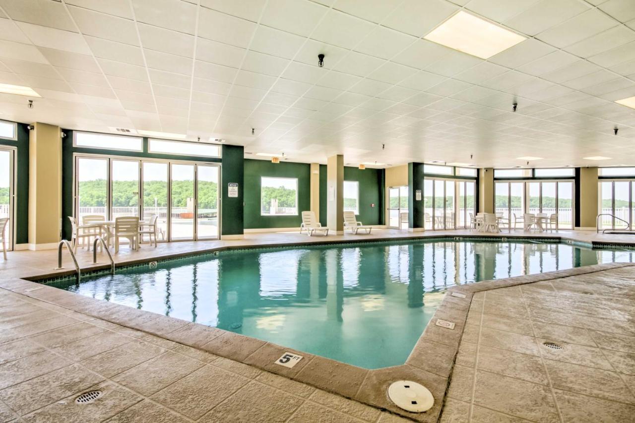 Lakefront Osage Beach Condo Balcony And Pool Access Esterno foto