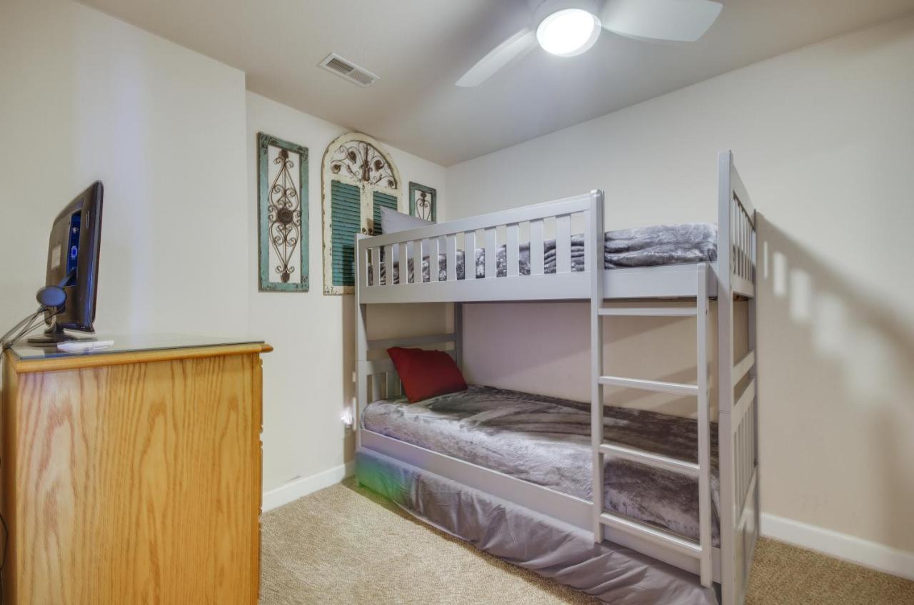 Lakefront Osage Beach Condo Balcony And Pool Access Esterno foto